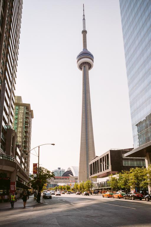 Breathtaking 3-Bedroom In The Heart Of Downtown Toronto Exterior photo