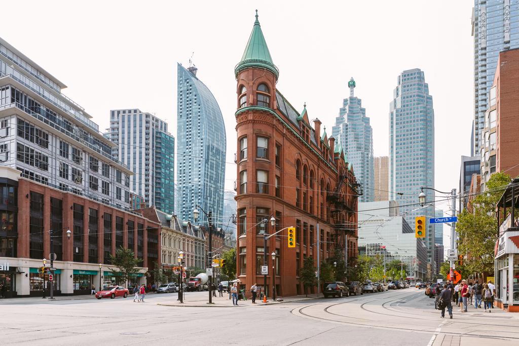 Breathtaking 3-Bedroom In The Heart Of Downtown Toronto Exterior photo