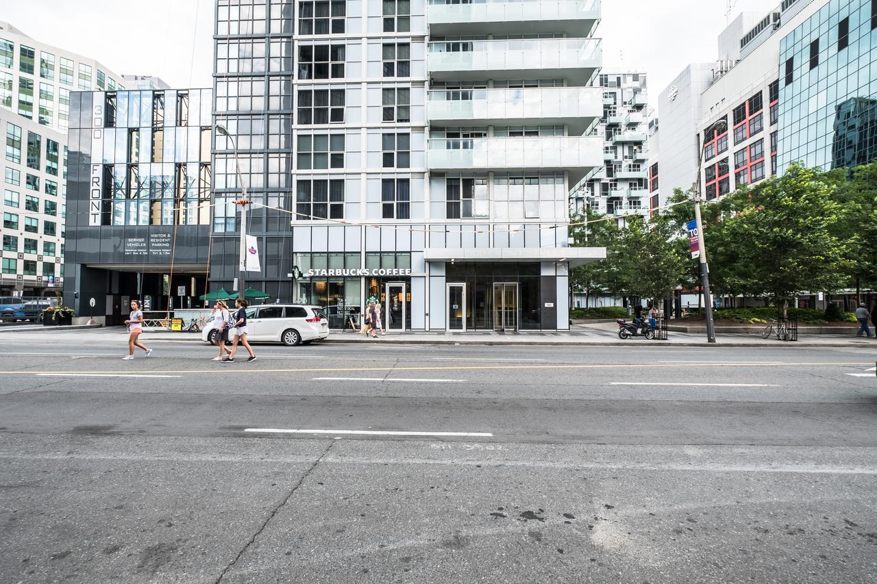 Breathtaking 3-Bedroom In The Heart Of Downtown Toronto Exterior photo