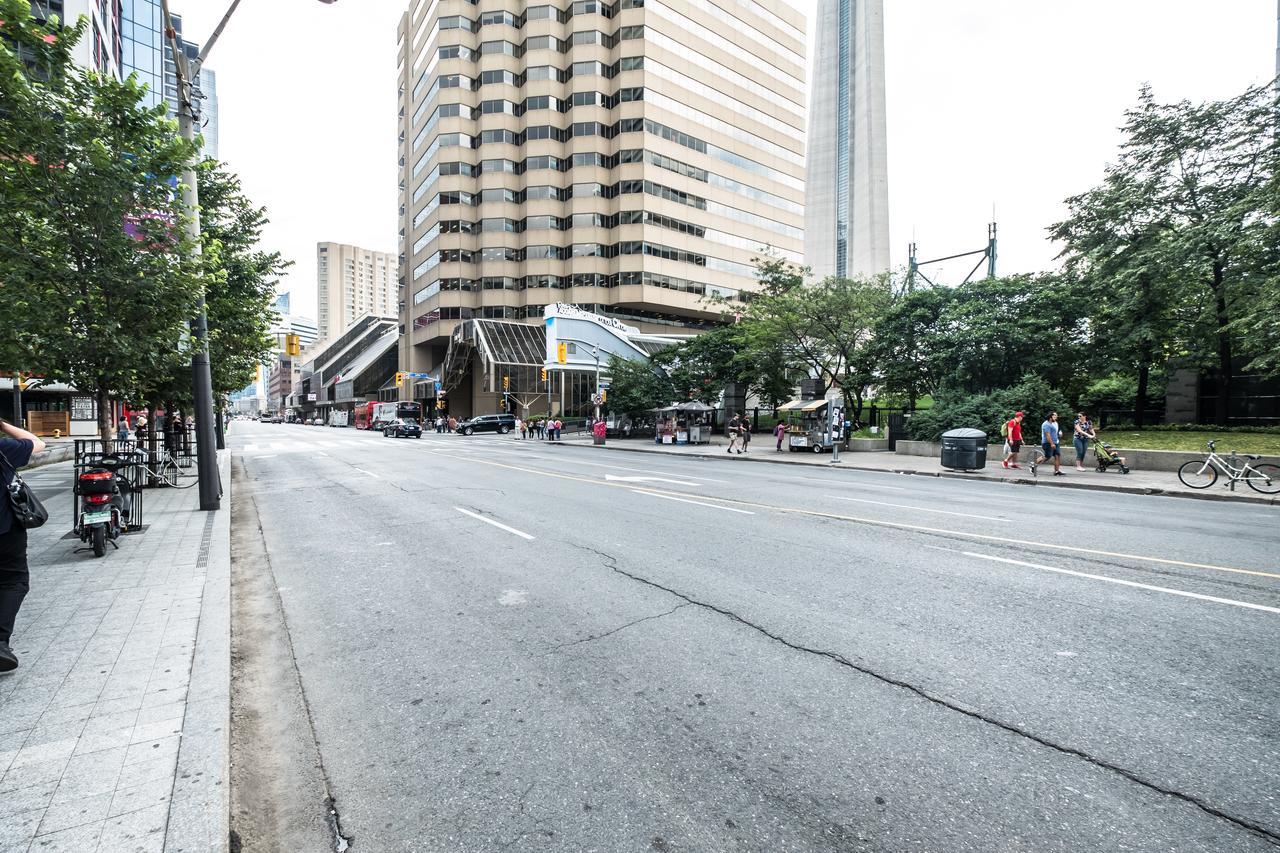 Breathtaking 3-Bedroom In The Heart Of Downtown Toronto Exterior photo